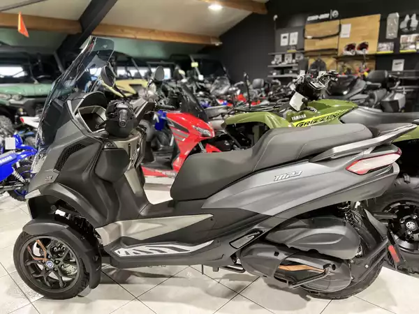 Piaggio MP3 530 - Photo 2