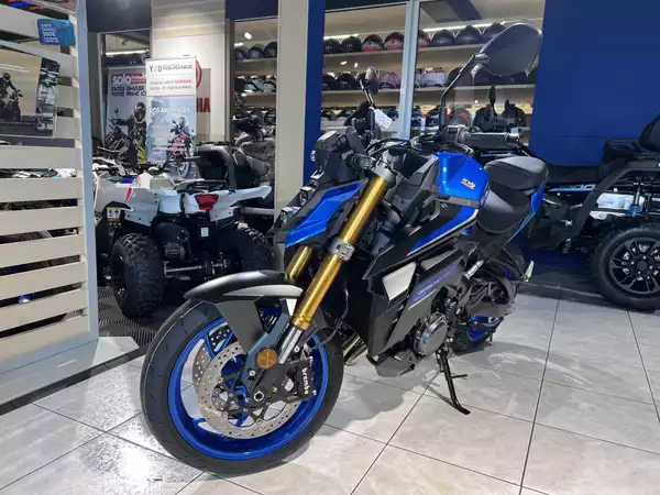 Suzuki GSX-S 1000 - Photo 2