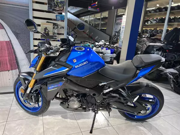 Suzuki GSX-S 1000 - Photo 3