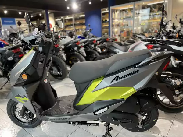 Suzuki Avenis 125 125 - Photo 2