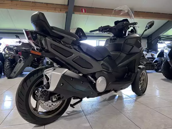 Kymco CV3 550i 575 - Photo 2