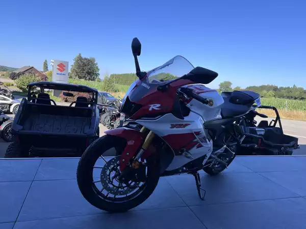 Yamaha YZF-R125 70 TH - Photo 2
