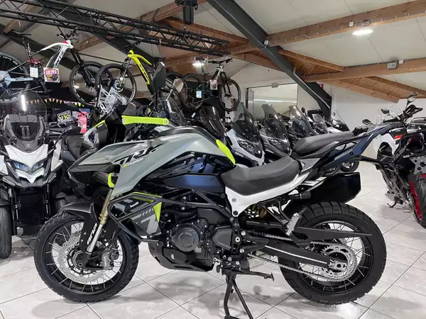 Benelli TRK 902 XPLORER - Photo 3