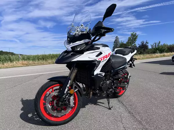 Benelli TRK 902 STRADALE - Photo 2
