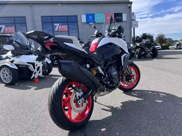 Benelli TRK 902 STRADALE - Photo 2