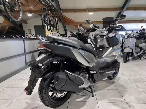 SYM ADX 300 - Photo 2