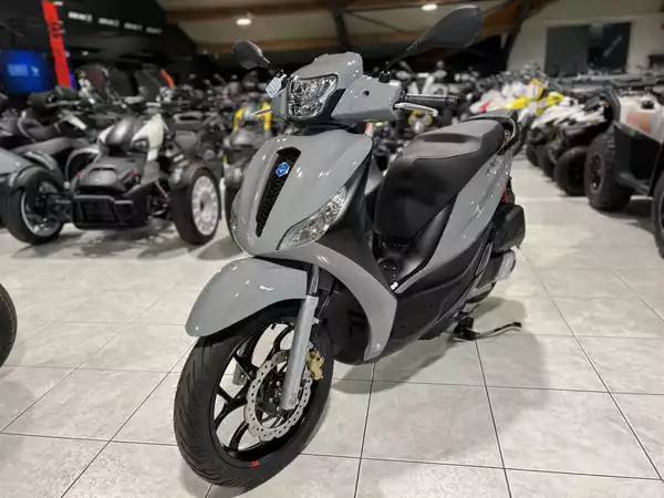 Piaggio Medley 125 S - Photo 2