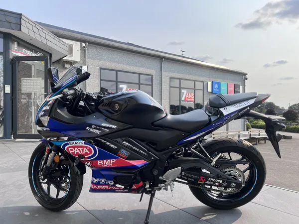 Yamaha YZF-R3 Réplica - Photo 3