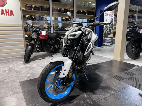 Yamaha MT-125 Ceramic Ice - Photo 2