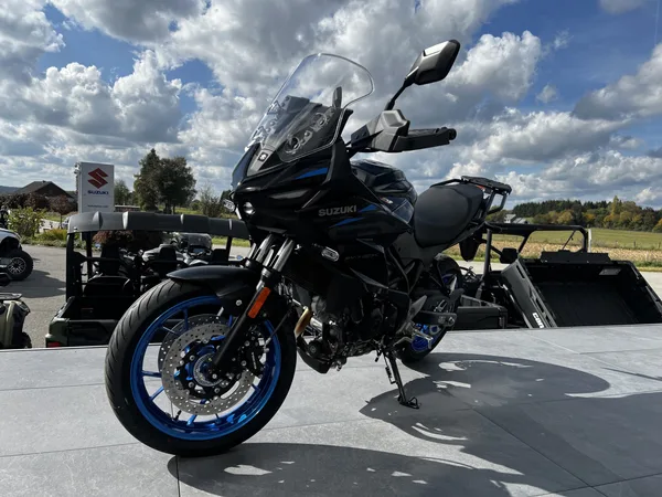 Suzuki SV - 7 GX - Photo 2
