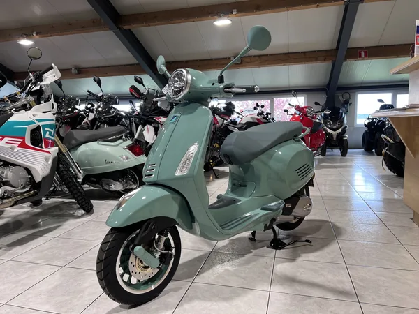 Vespa Primavera 125 80 TH - Photo 2