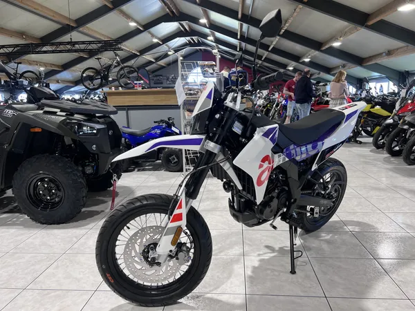 Aprilia SX 125 - Photo 2