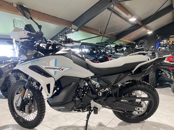 CF Moto 1000 MT-X - Photo 3