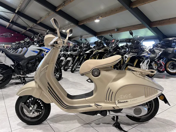 Vespa 946 - Photo 3