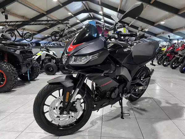 Aprilia Tuono 125 - Photo 2
