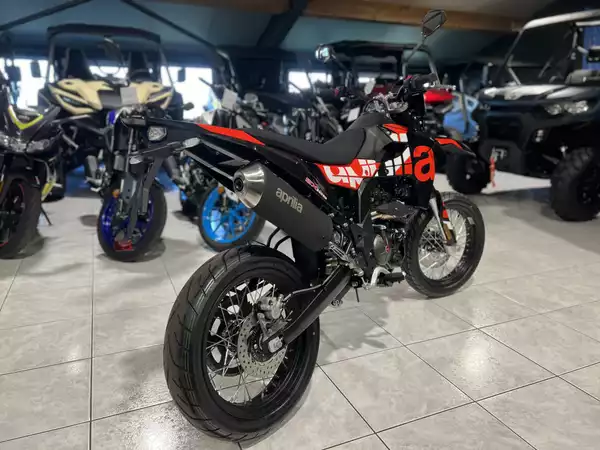 Aprilia SX 125 - Photo 2