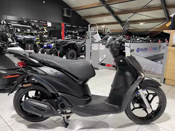 Piaggio Liberty 50 4T  SPORT - Photo 1