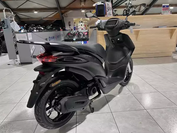 Piaggio Liberty 50 4T SPORT - Photo 2