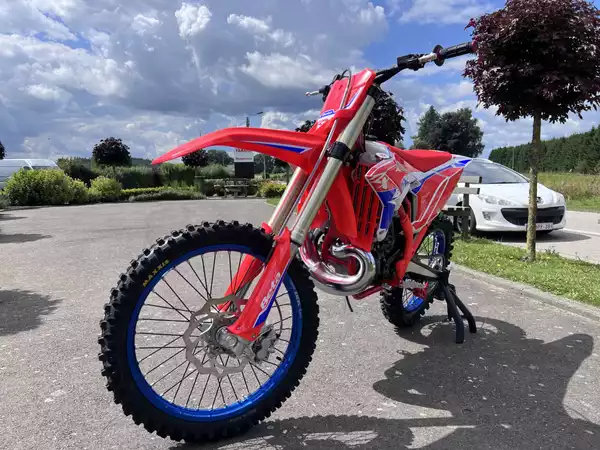 Beta RX 350 2T MY26 - Photo 2
