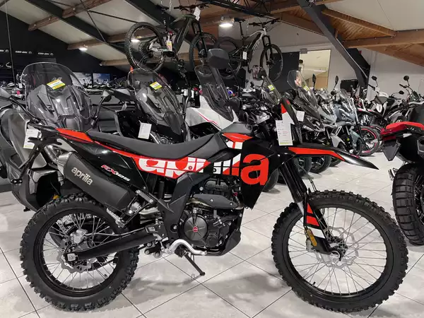 Aprilia RX 125 - Photo 1