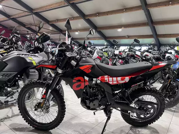 Aprilia RX 125 - Photo 3
