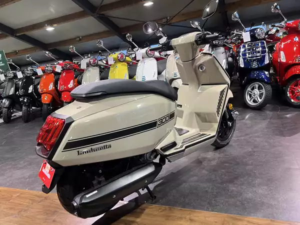 Lambretta X-300 - Photo 2