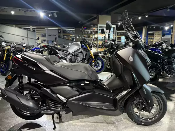 Yamaha X-Max 125 ABS TECHMAX - Photo 1