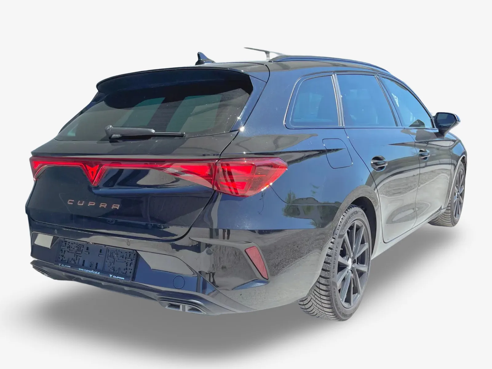 Cupra Leon 1.5 eTSi DSG 150 Kombi - Photo 1
