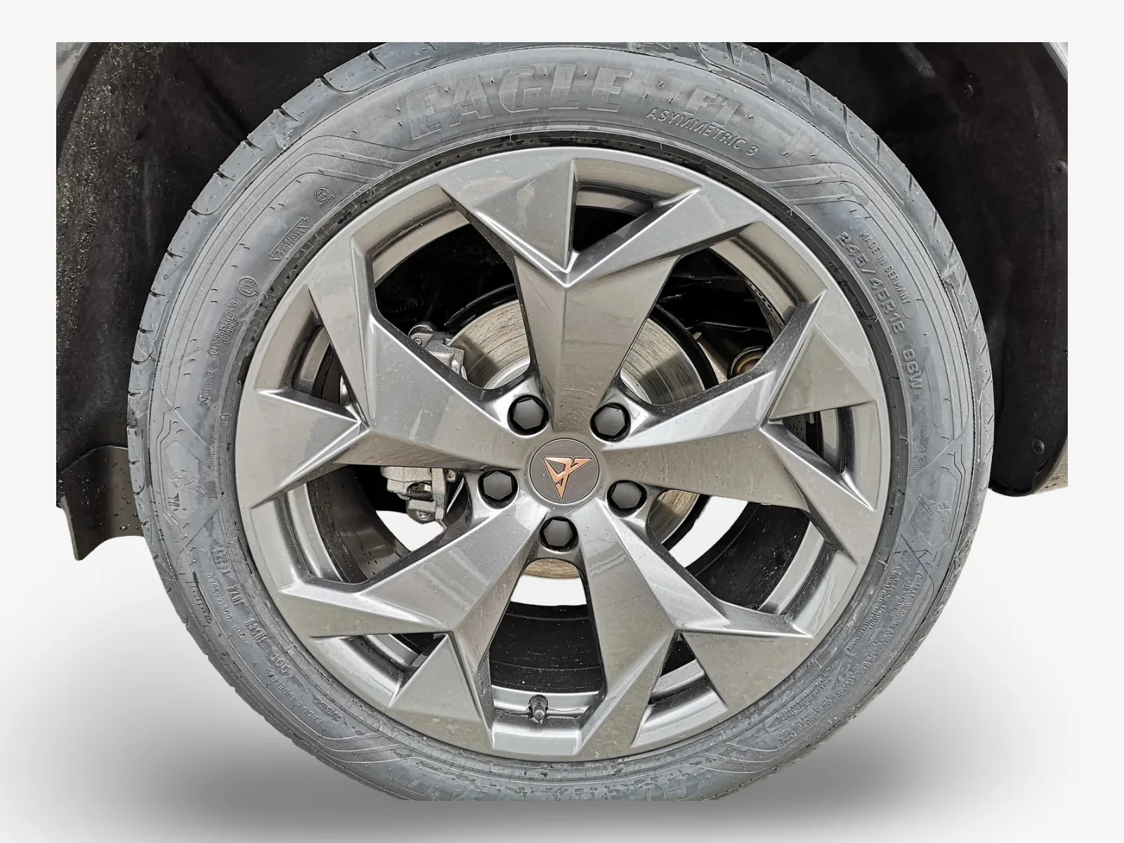Cupra Formentor 2.0 TSi DSG 204 4x4 - Photo 1