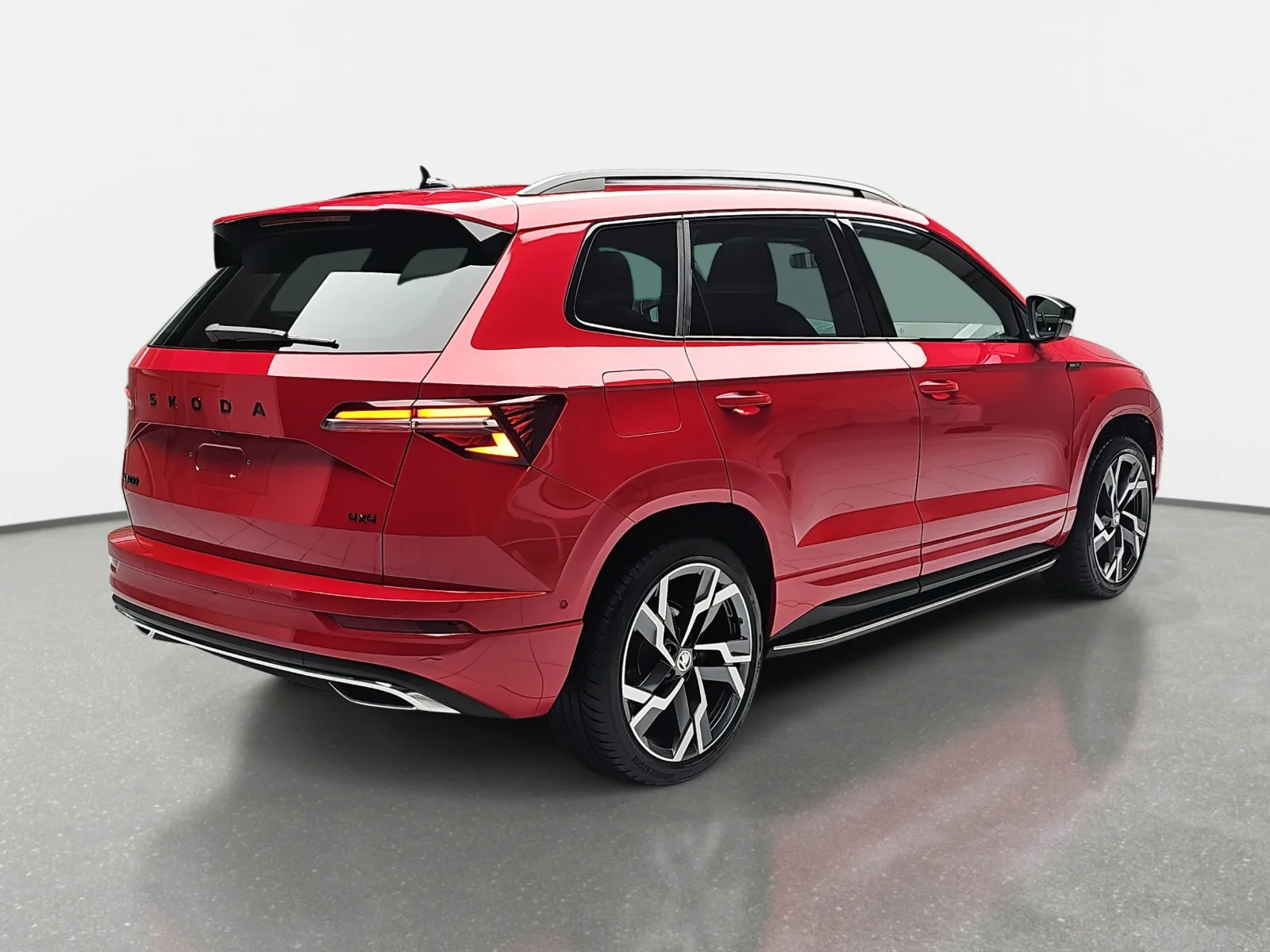 Skoda Karoq 1.5 TSi 150 DSG SPORTLINE - Photo 1