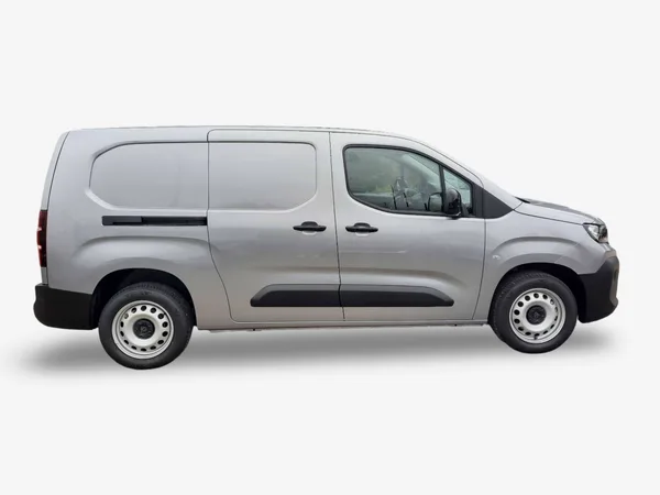 Peugeot Partner 1.5 BlueHDI 130 AT8 Confort L1H1 - Photo 3