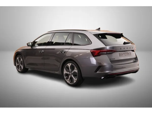 Skoda Octavia 2.0 TSi DSG 265 RS - Photo 3