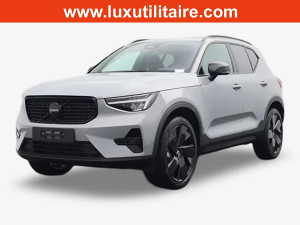 Volvo XC40 2.0 B4 MHD 197  Black Edition - Photo 1