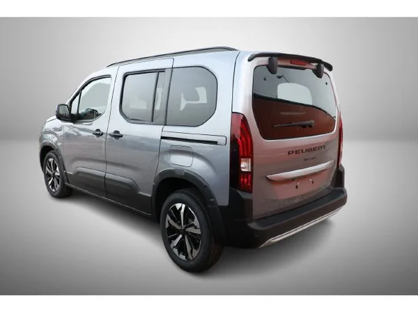 Peugeot Rifter 1.5 BlueHDI 130 EAT8 L1 GT - Photo 3