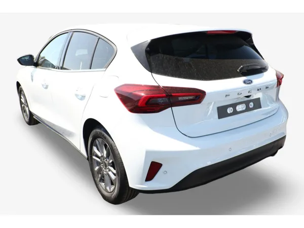 Ford Focus 1.0i Ecoboost 125 Titanium X - Photo 3