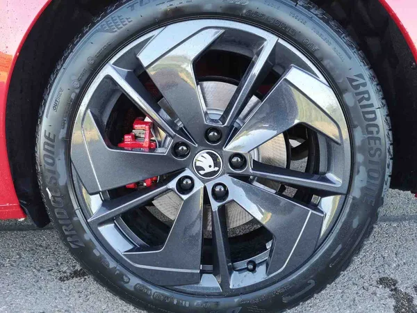 Skoda Octavia 2.0 TSi DSG 265 RS - Photo 3