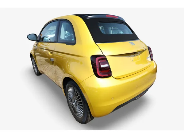 Fiat 500 1.0 Hybrid 65 Cabrio Icon - Photo 3