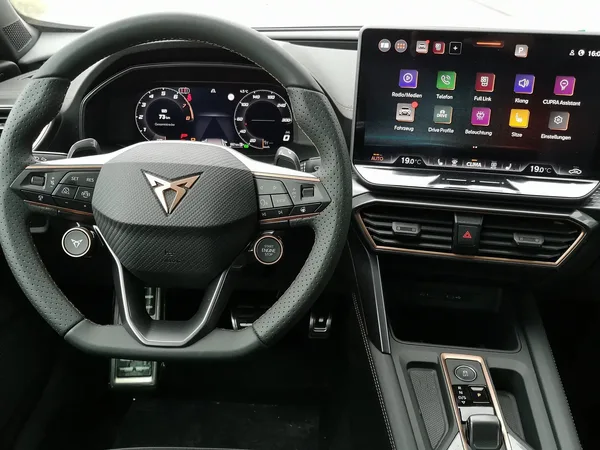 Cupra Formentor 2.0 TSi DSG 204  4x4 - Photo 3