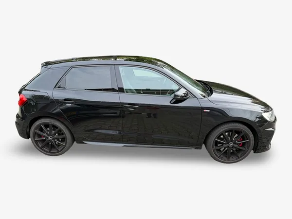 Audi A1 2.0 TFSI S-Tronic 200  S-Line - Photo 3