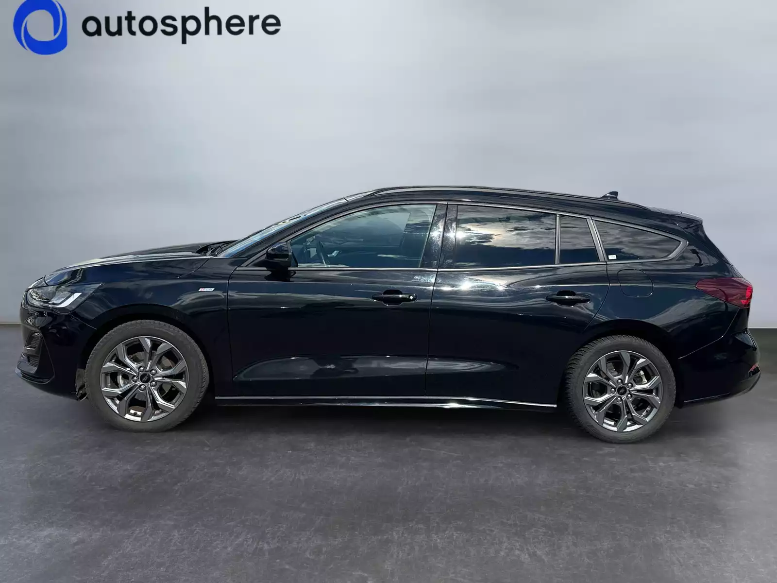 Ford Focus 1.0i ST- LINE Ecoboost - Photo 1