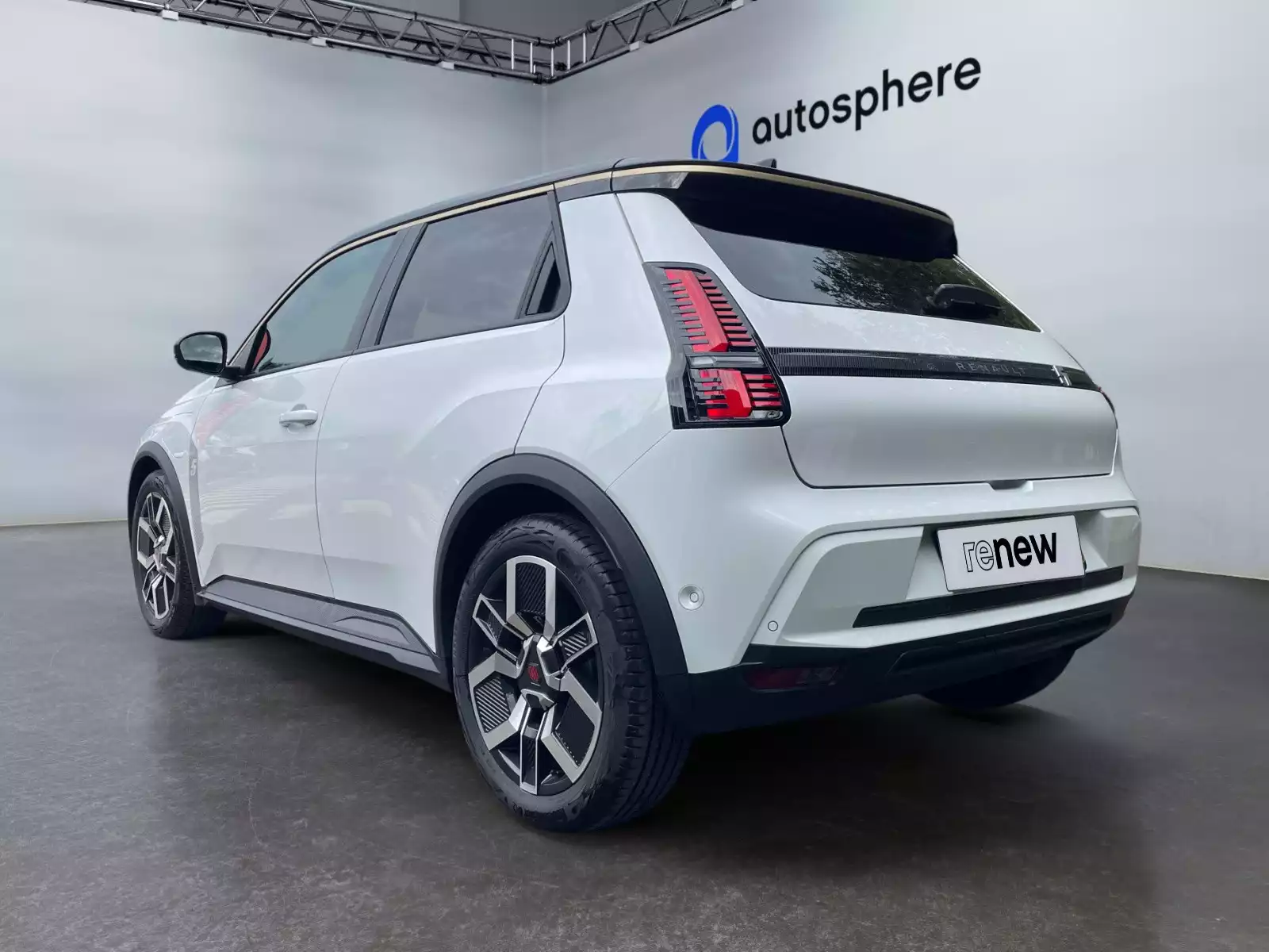 Renault R 5 TECHNO 120HP URBAN RANGE - Photo 1