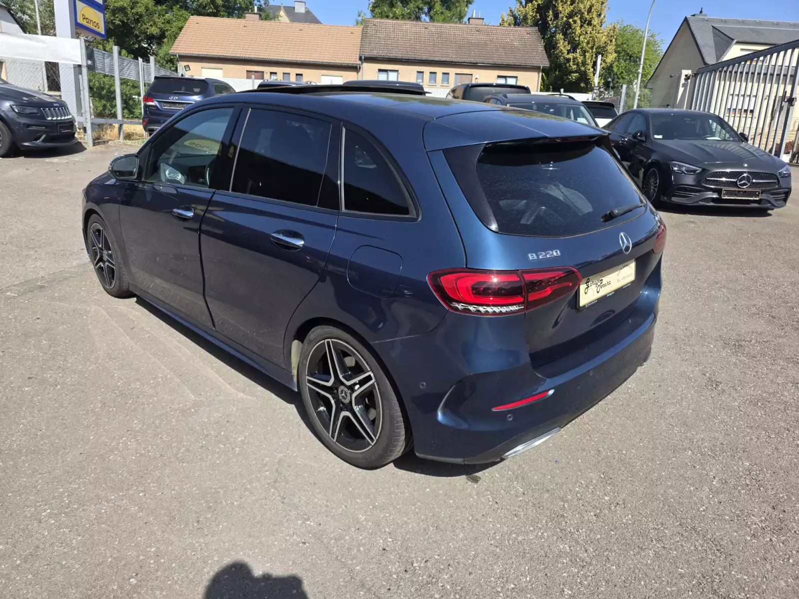 Mercedes-Benz B 220 B 220 AMG 4 Matic Pano GPS 1 Main - Photo 1