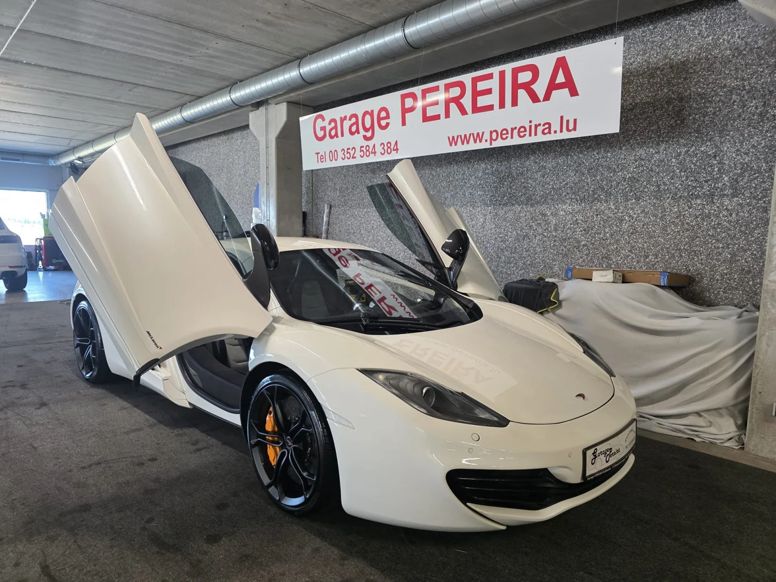 McLaren MP4-12C MP4-12C Carbon EX VIP CRISTIANO RONALDO - Photo 1