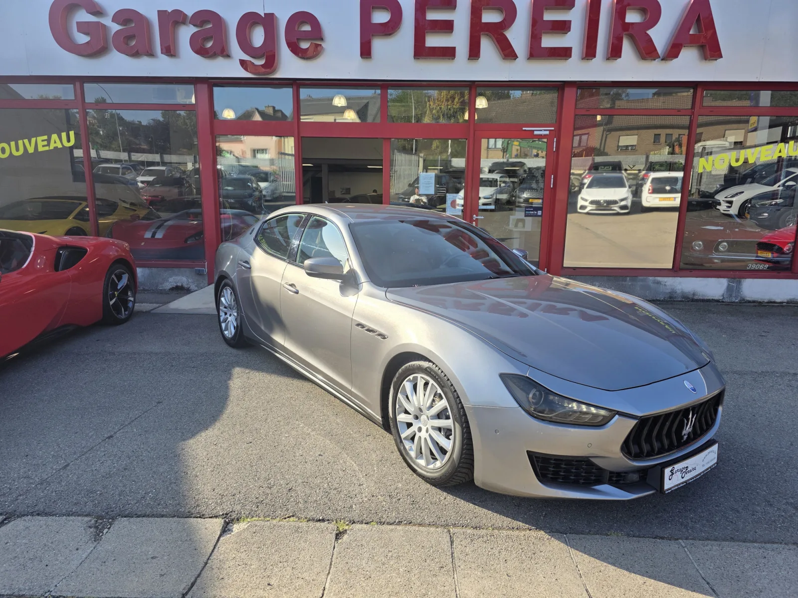 Maserati Ghibli 3.0 V6 SQ4 FACELIFT CUIR NAVI 430CV/PS - Photo 1