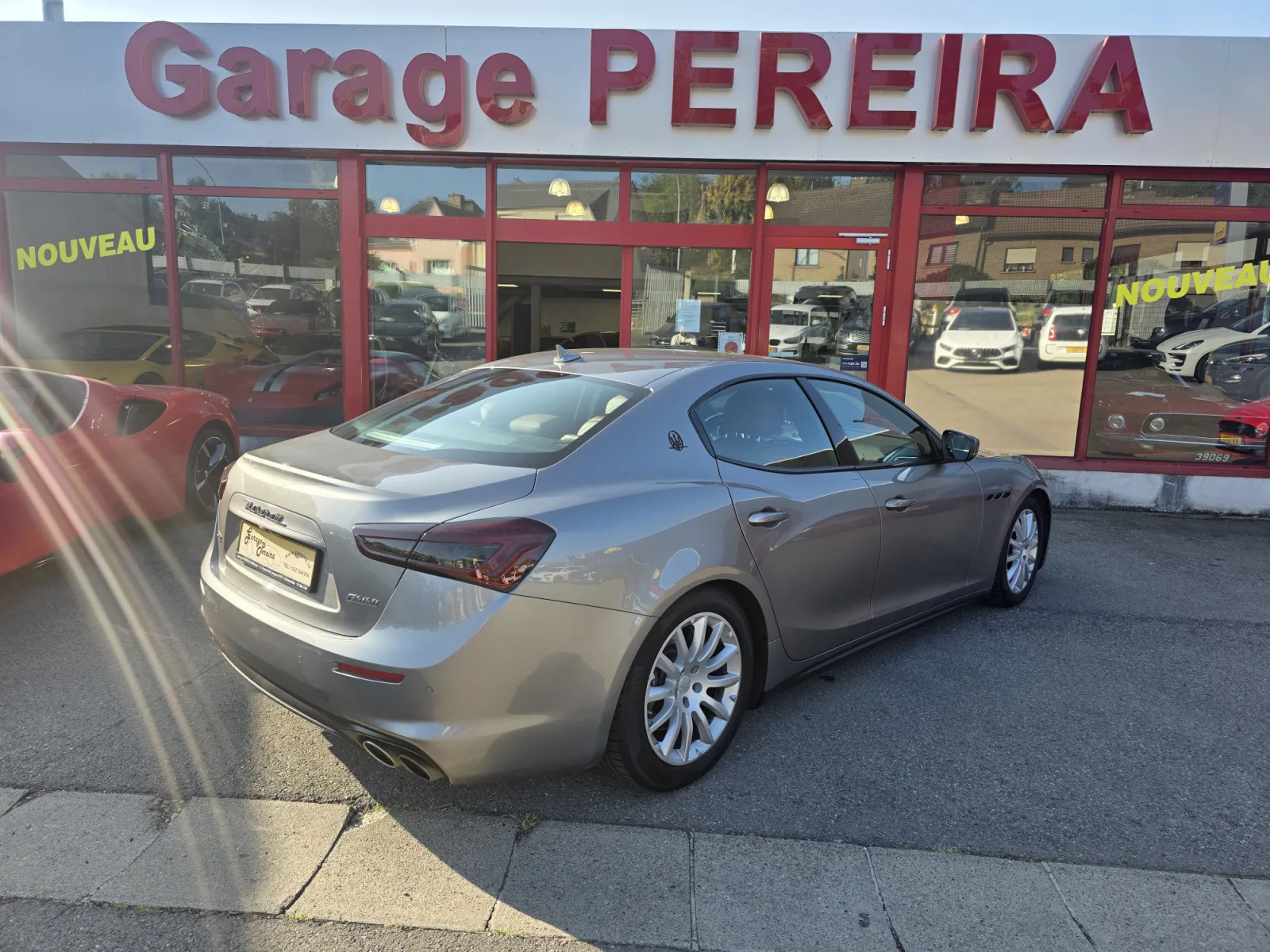 Maserati Ghibli 3.0 V6 SQ4 FACELIFT CUIR NAVI 430CV/PS - Photo 1