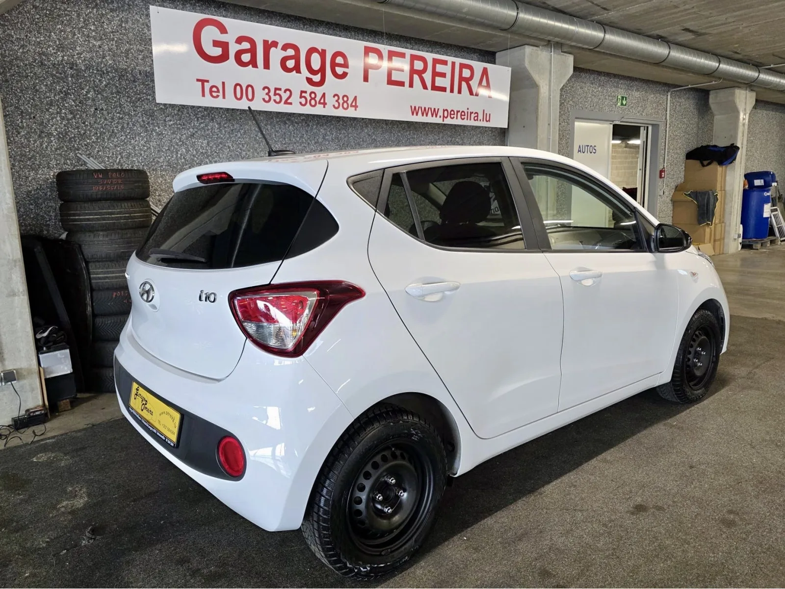 Hyundai i10 1.0 AUTO CLIM NAVI - Photo 1