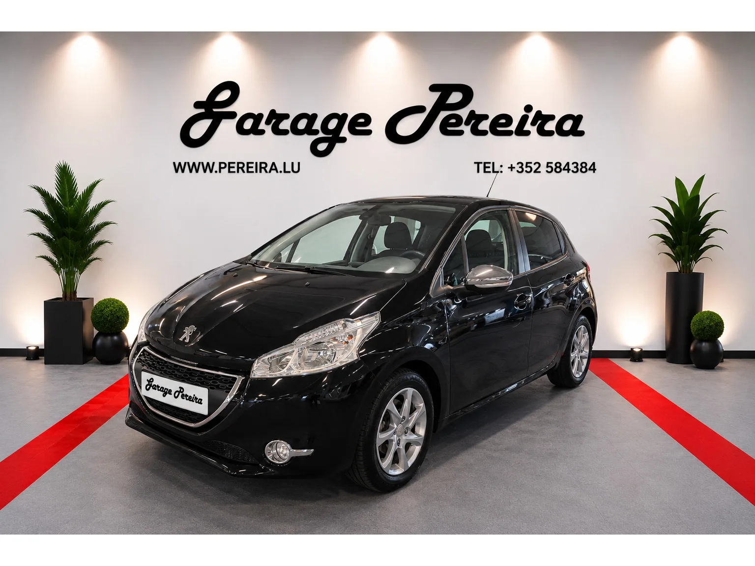 Peugeot 208 1.6 HDI 92 STYLE 1 HAND - Photo 1