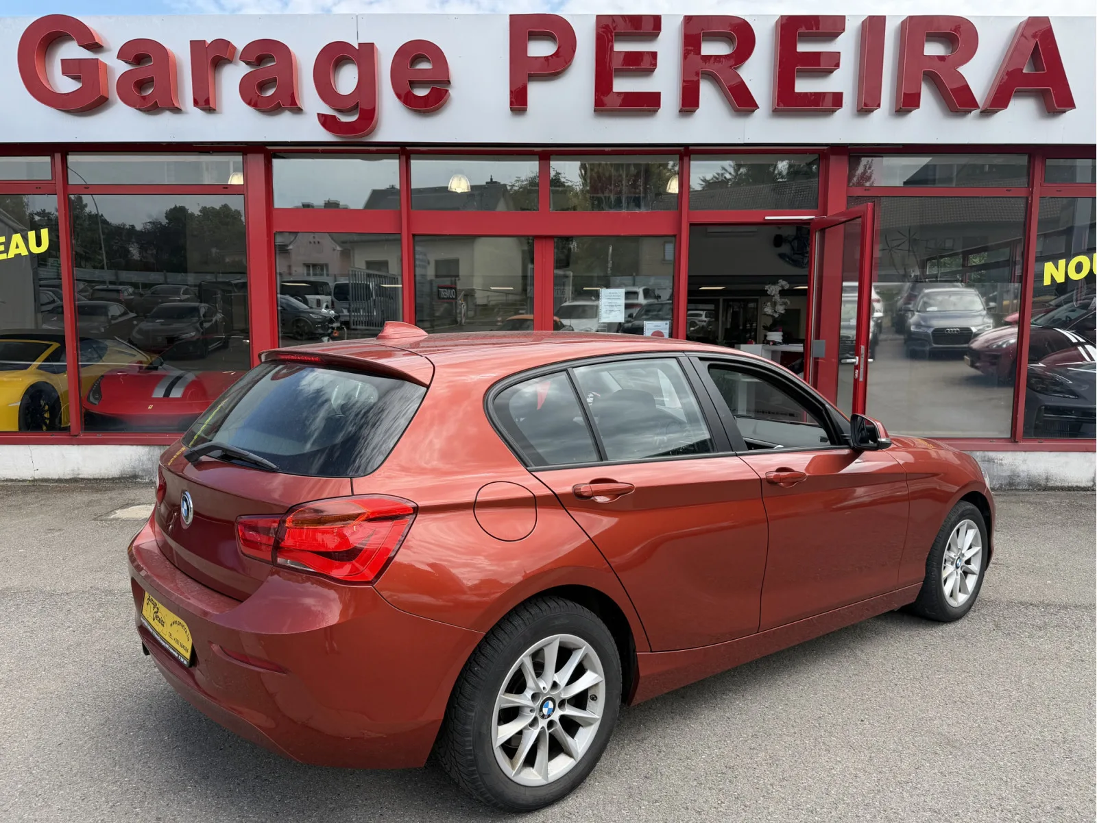 BMW 120 i FACELIFT AUTO LED NAVI - Photo 1