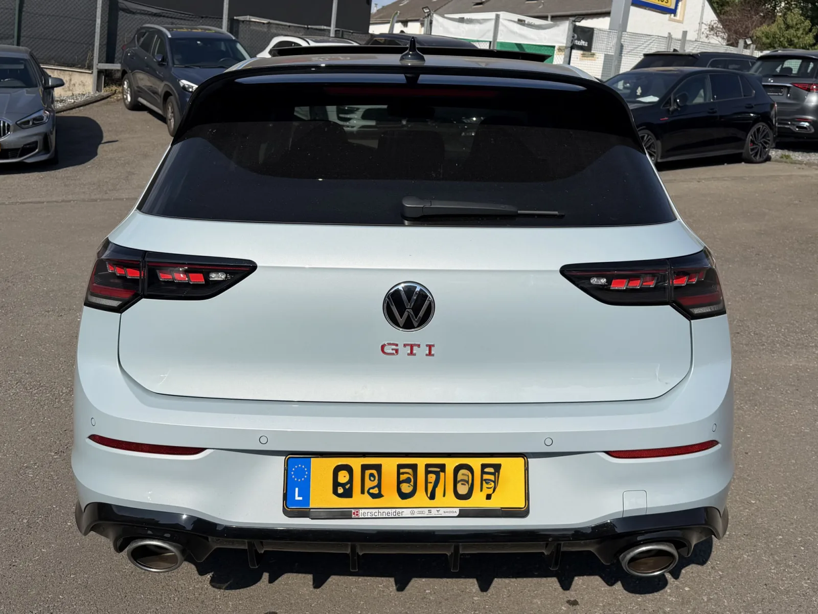 Volkswagen Golf GTI FACELIFT 2.0 TSI 300 CLUBSPORT CRYSTAL ICE BLUE IQ LIGHT HARMAN KARDON PANO NAVI - Photo 1