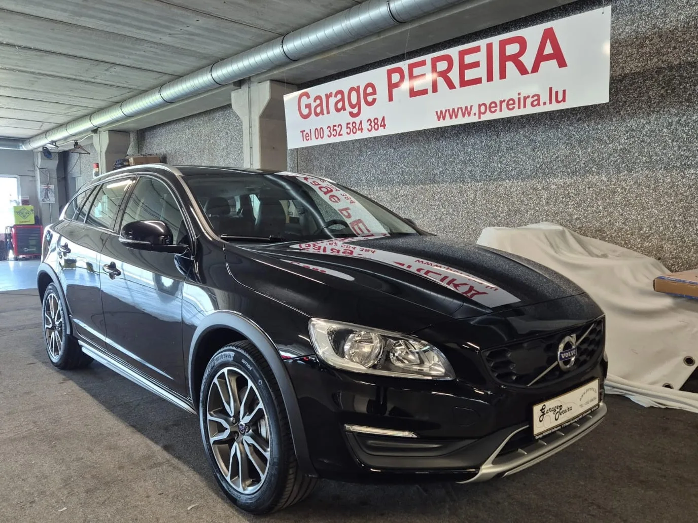 Volvo V60 Cross Country D3 GEARTRONIC CUIR NAVI - Photo 1